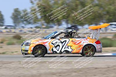 media/Sep-28-2025-24 Hours of Lemons (Sun) [[5dfe0e5f6e]]/11am (Cotton Corners)/